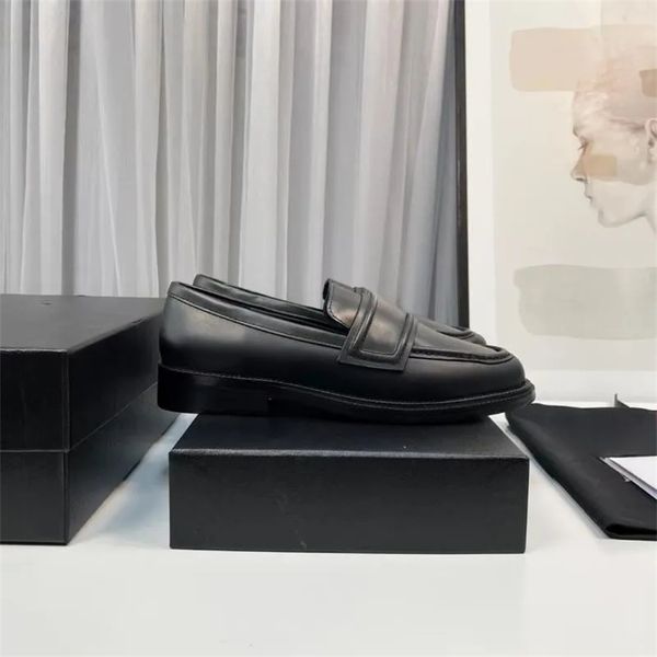 designer metal letter dress shoes loafers use a variety of occasions everything matching shoes shoes, Black
designer metal letter dress shoes loafers use a variety of occasions everything matching shoes shoes, Black