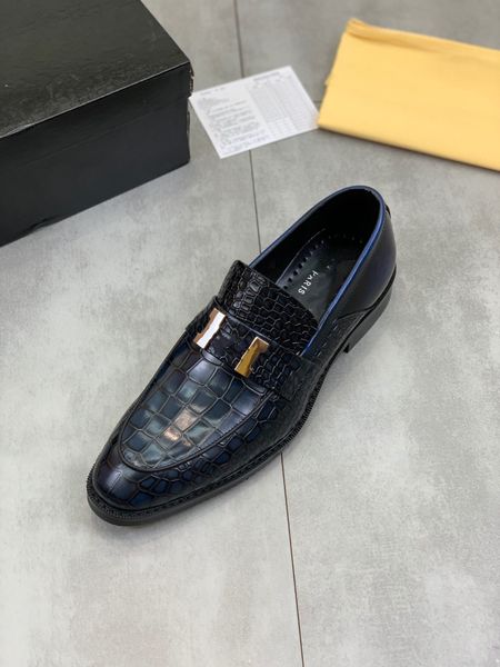 new arrival men pointed toe casual suede leather shoes male slip on oxfords wedding designer dress formal flats footwear zapatos hombre, Black
new arrival men pointed toe casual suede leather shoes male slip on oxfords wedding designer dress formal flats footwear zapatos hombre, Black
