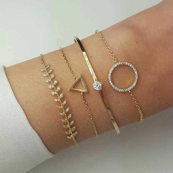 geometric round triangle brace lace bracelet suit ornament women wholesale, Golden;silver
geometric round triangle brace lace bracelet suit ornament women wholesale, Golden;silver