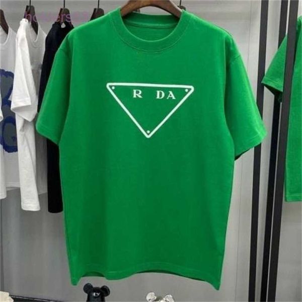 luxury mens designer t shirt black white embroidered letter printing cotton short sleeves selling high-end brand clothing m-4xl 04, White;black
luxury mens designer t shirt black white embroidered letter printing cotton short sleeves selling high-end brand clothing m-4xl 04, White;black