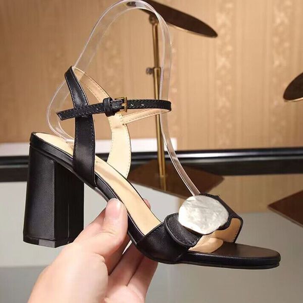 elegant toe lace up sandals evening dress thick high heels women's breathable and comfortable formal shoes, Black
elegant toe lace up sandals evening dress thick high heels women's breathable and comfortable formal shoes, Black