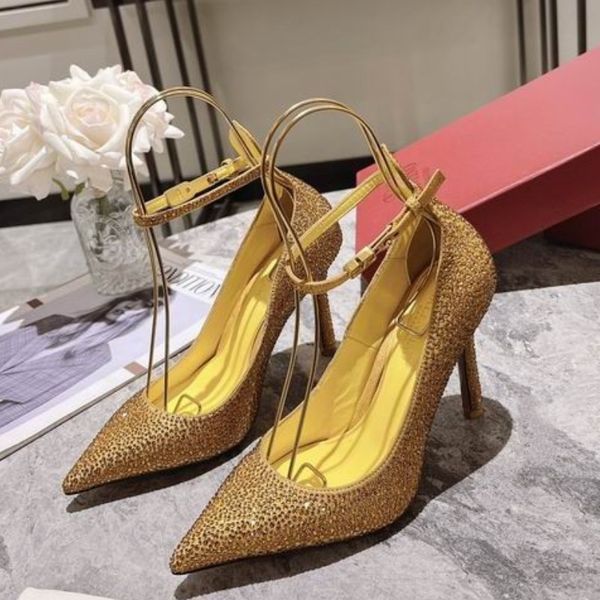 fashion high -heeled shoes perfect match with show dress nightclub classic sandals manufacturers direct sales, Black
fashion high -heeled shoes perfect match with show dress nightclub classic sandals manufacturers direct sales, Black
