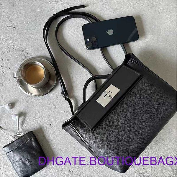 original edition designer hremm 2424 kelyss bags for sale handmade wax thread womens bag 2424mini layer cowhide dumpling wing portable on wi
original edition designer hremm 2424 kelyss bags for sale handmade wax thread womens bag 2424mini layer cowhide dumpling wing portable on wi