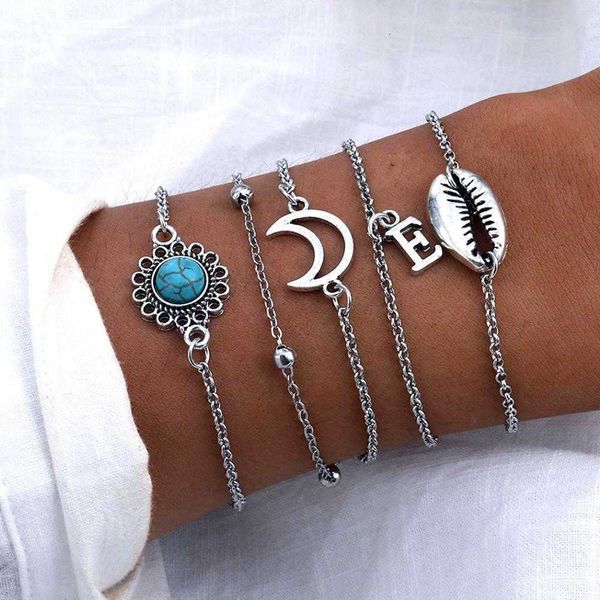 accessories personality metal shell turquoise bracelet moon letter e five piece, Golden;silver
accessories personality metal shell turquoise bracelet moon letter e five piece, Golden;silver