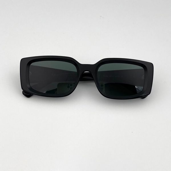 excellent quality fashion square sunglass nylon lens uv400 protection gafas for women men classic sun glasses with box case cloth everything, White;black
excellent quality fashion square sunglass nylon lens uv400 protection gafas for women men classic sun glasses with box case cloth everything, White;black