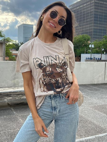 women s t shirt kaus grafis harimau untuk wanita vintage gambar cetak huruf kasual atasan mode pakaian musim panas 2023 230509, White
women s t shirt kaus grafis harimau untuk wanita vintage gambar cetak huruf kasual atasan mode pakaian musim panas 2023 230509, White
