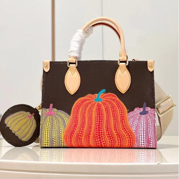 designer bag woemen bag a pumpkin motif appears on canvas in warm colors, while a coin purse is embellished with straps.m46467
designer bag woemen bag a pumpkin motif appears on canvas in warm colors, while a coin purse is embellished with straps.m46467