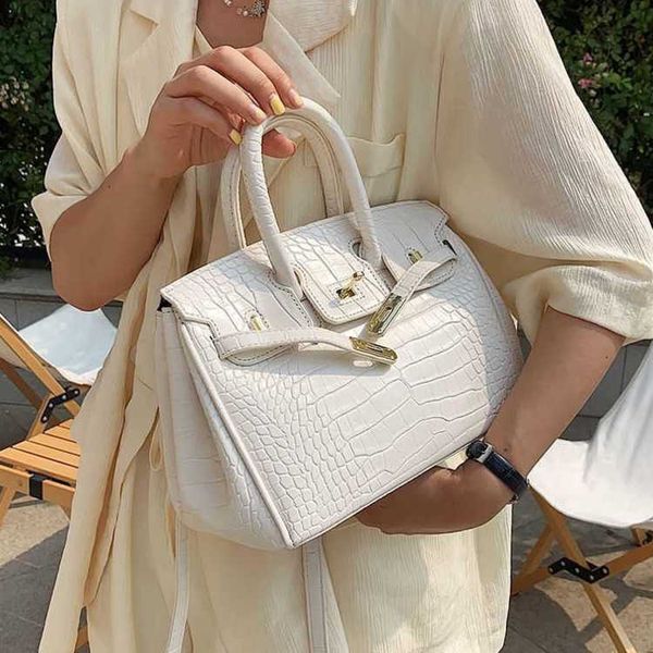 designer bag tote bag handbags crossbody bag large capacity bag womens bag versatile summer crossbody bag crocodile pattern handbag highend
designer bag tote bag handbags crossbody bag large capacity bag womens bag versatile summer crossbody bag crocodile pattern handbag highend