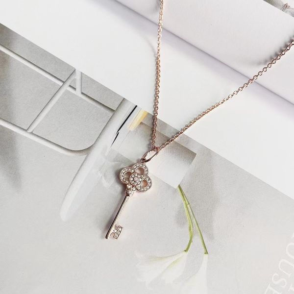 fashion sliver gold luxury classic chain key initial necklaces for women girls mom daughter lovers designer jewelry diamond party wedding gi, Silver
fashion sliver gold luxury classic chain key initial necklaces for women girls mom daughter lovers designer jewelry diamond party wedding gi, Silver