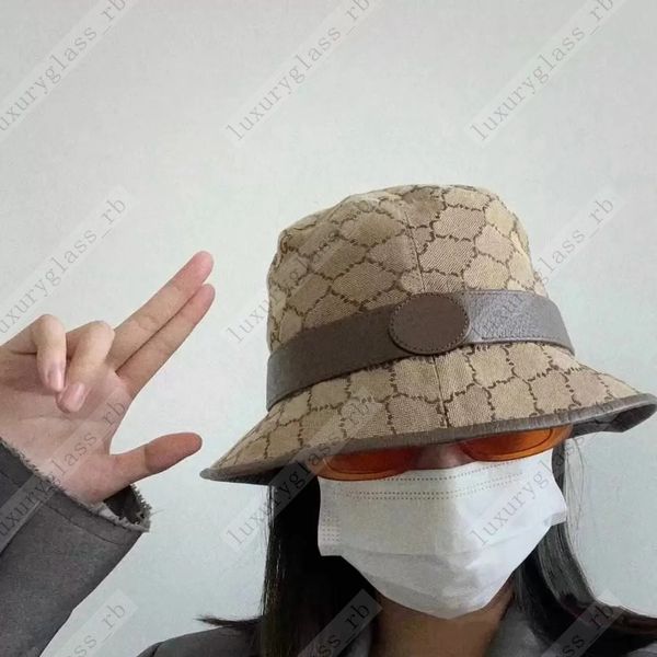 luxury designer bucket hat men's and women's classic leisure fashion beach travel sun hats fisherman cap, Blue;gray
luxury designer bucket hat men's and women's classic leisure fashion beach travel sun hats fisherman cap, Blue;gray