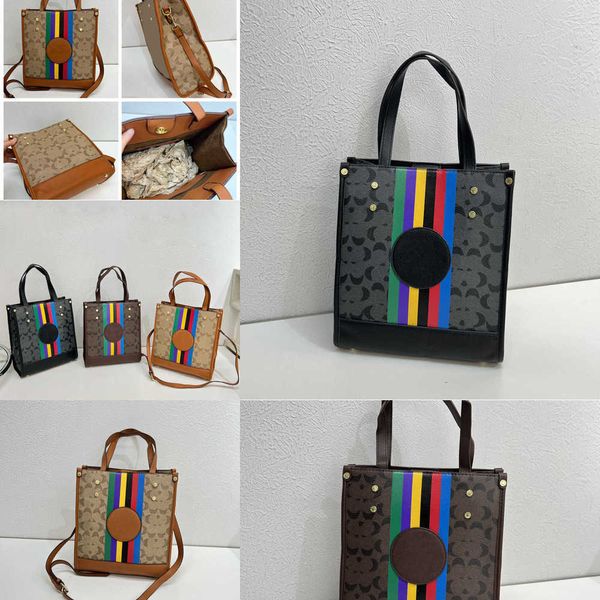 new evening bags women luxurys designers brown handbag handbags lady messenger fashion shoulder bag luxury crossbody tote wallet 230210
new evening bags women luxurys designers brown handbag handbags lady messenger fashion shoulder bag luxury crossbody tote wallet 230210