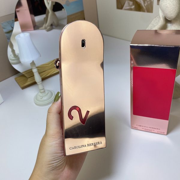 2023 new 212 pink skateboard womens strong fragrance edp80ml long lasting fragrance delivery 02
2023 new 212 pink skateboard womens strong fragrance edp80ml long lasting fragrance delivery 02