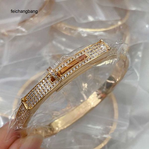 luxury h ermes designer bracelets v gold plated mijin button full diamond bracelet k rotating 18k rose inlaid opening, Black
luxury h ermes designer bracelets v gold plated mijin button full diamond bracelet k rotating 18k rose inlaid opening, Black