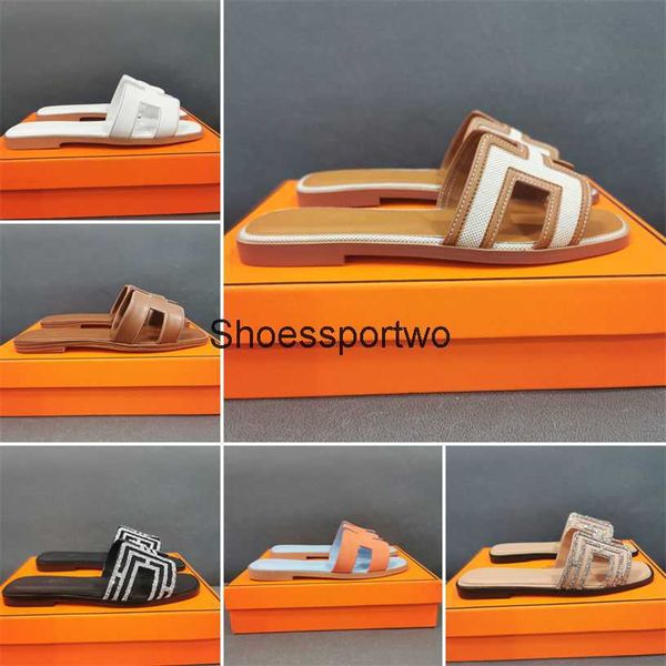 oran sandal 2022 new summer women designer luxury sandals classic casual slippers multicolor leather ladies oran sandal beach shoes jelly sh, Black
oran sandal 2022 new summer women designer luxury sandals classic casual slippers multicolor leather ladies oran sandal beach shoes jelly sh, Black
