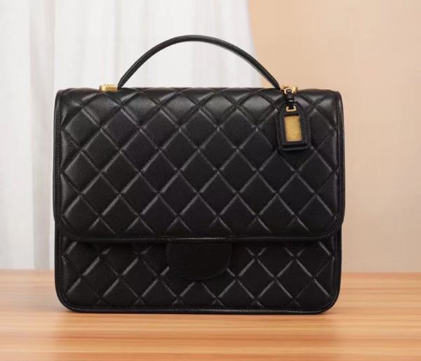 designer bag women's backpack luxury bag new patent leather material space large practicality super
designer bag women's backpack luxury bag new patent leather material space large practicality super