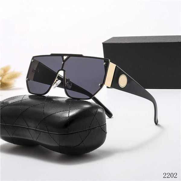 2020 new large frame windproof sunglasses sports men's and women's siamese gradient fashion sunglasses 2202, White;black
2020 new large frame windproof sunglasses sports men's and women's siamese gradient fashion sunglasses 2202, White;black