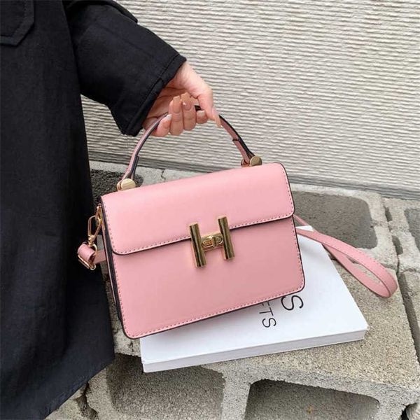 13% off 2023 handbag women's new spring fashion lock buckle small square crossbody ladies handheld bags
13% off 2023 handbag women's new spring fashion lock buckle small square crossbody ladies handheld bags