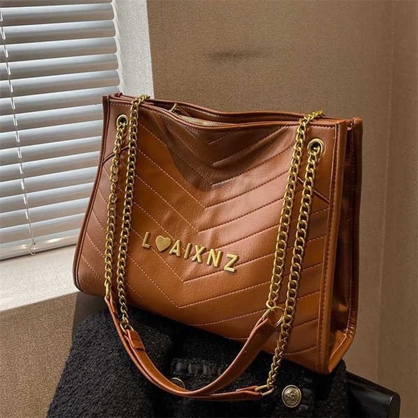 23% 2023 fashion handbag texture versatile chain autumn/winter new women's network red cross body large capacity tote bag
23% 2023 fashion handbag texture versatile chain autumn/winter new women's network red cross body large capacity tote bag