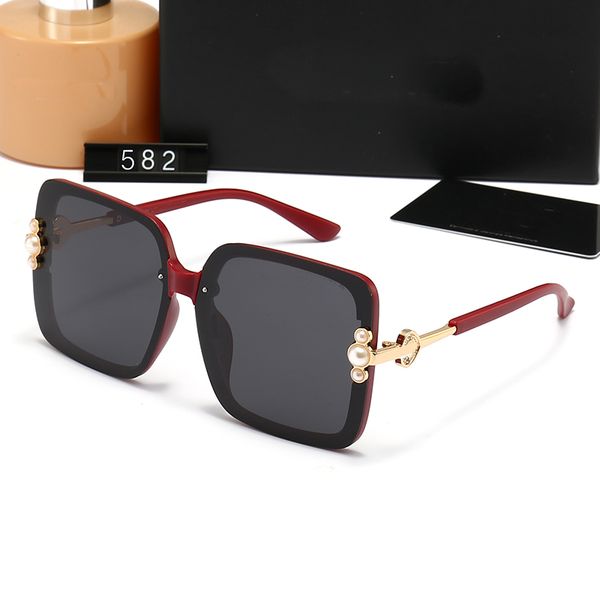 fashion designer sunglasses for women luxury mens sunglasses female jennie same model net celebrity oval goggle beach sun glasses 13 colors, White;black
fashion designer sunglasses for women luxury mens sunglasses female jennie same model net celebrity oval goggle beach sun glasses 13 colors, White;black