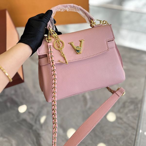 mini designers lockme bags multicolor handbags designer cross body shoulder totes fashion women lock me plait chain mini purse wallet size 2
mini designers lockme bags multicolor handbags designer cross body shoulder totes fashion women lock me plait chain mini purse wallet size 2