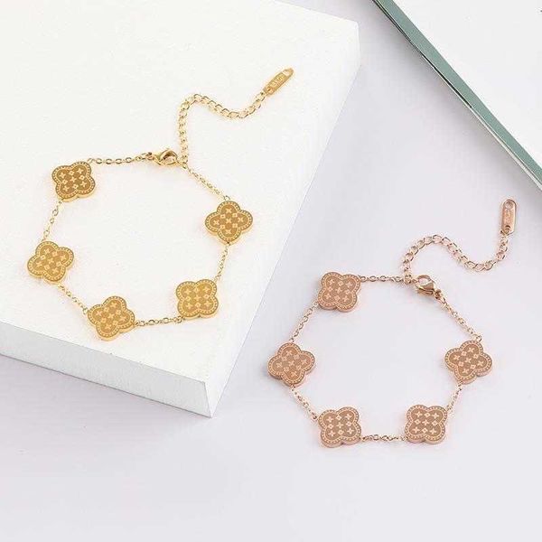 titanium steel clover bracelet duplex printing high version ing affordable style sense special interest design, Golden;silver
titanium steel clover bracelet duplex printing high version ing affordable style sense special interest design, Golden;silver