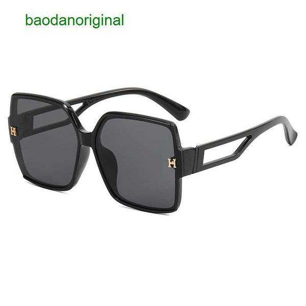 hemres designer sunglasses new women's uvproof screen red large frame plain face letter sunglasses b5305, White;black
hemres designer sunglasses new women's uvproof screen red large frame plain face letter sunglasses b5305, White;black