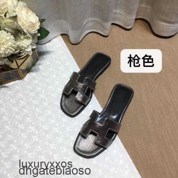 h slipper orans woman summer beach casual shoe women sandal fashion 2023 leather high definition outwear rhinestone flat bottom sandals 9sow
h slipper orans woman summer beach casual shoe women sandal fashion 2023 leather high definition outwear rhinestone flat bottom sandals 9sow