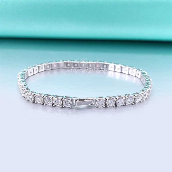 brilliant new clasp design 4mm iced out 10k solid gold moissanite diamond tennis bracelet, Silver
brilliant new clasp design 4mm iced out 10k solid gold moissanite diamond tennis bracelet, Silver