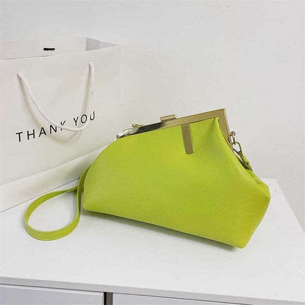 15% off 2023 fashion niche design clip mouth for women's new high-end texture crossbody shoulder with mesh red handbag
15% off 2023 fashion niche design clip mouth for women's new high-end texture crossbody shoulder with mesh red handbag