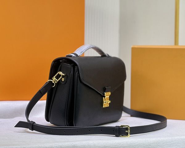 designer shoulder bag luxury womens handbags pochette totes quality embossed flower letter empreinte message bags ladies fashion crossbody p
designer shoulder bag luxury womens handbags pochette totes quality embossed flower letter empreinte message bags ladies fashion crossbody p