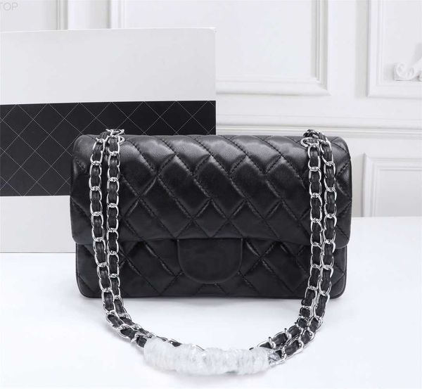 r handbag shoulder chain bag clutch flap totes bags wallet check velour thread purse double letters solid hasp luxury handbagsh
r handbag shoulder chain bag clutch flap totes bags wallet check velour thread purse double letters solid hasp luxury handbagsh