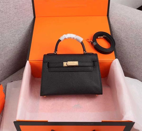metal buckle 5a fashion one shoulder designer handbag 2023 women shopping tote luxury crossbody bag leather casual top
metal buckle 5a fashion one shoulder designer handbag 2023 women shopping tote luxury crossbody bag leather casual top