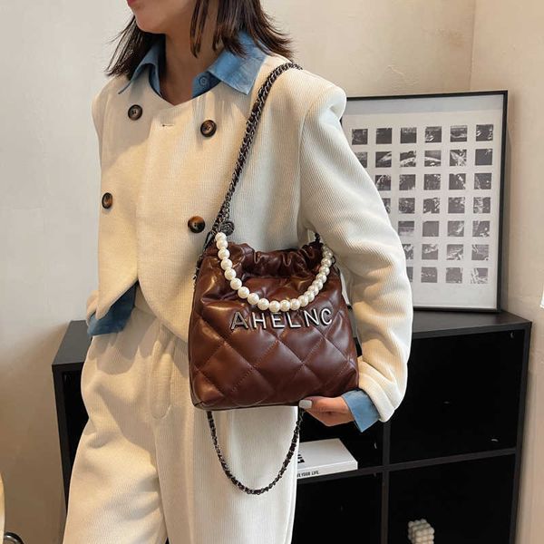 2023 handbag women's winter new fashion trend one shoulder crossbody bag for women
2023 handbag women's winter new fashion trend one shoulder crossbody bag for women