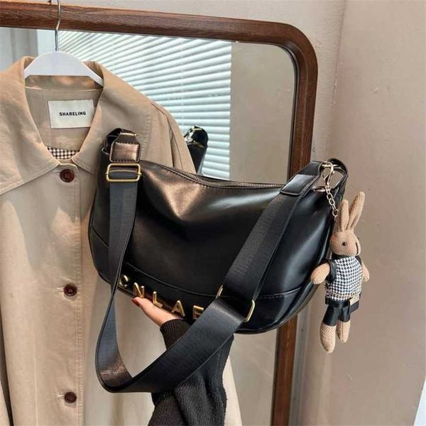 15% off 2023 handbag fashion one shoulder soft face women's new winter letter large capacity underarm versatile crossbody bag
15% off 2023 handbag fashion one shoulder soft face women's new winter letter large capacity underarm versatile crossbody bag