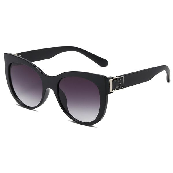 black fashion sunglasses classic oversized personality frame temples with metal letters male and female designer glasses travel vacation uv4, White;black
black fashion sunglasses classic oversized personality frame temples with metal letters male and female designer glasses travel vacation uv4, White;black