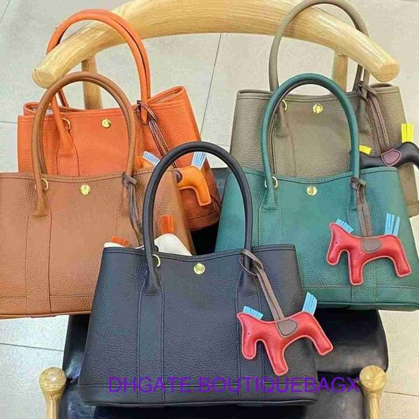 original edition designer hremm party garden bags online store highgrade cow leather tc feel online garden bag commuting hand to have real l
original edition designer hremm party garden bags online store highgrade cow leather tc feel online garden bag commuting hand to have real l