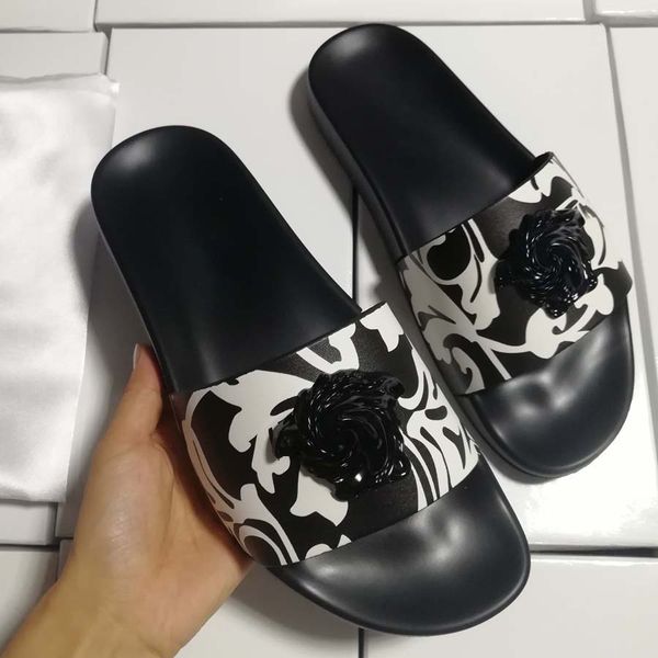 2023 slipper womens fashion embroidered canvas designer slides slip on slippers girls 60mm canvas covered platform sandals and dust bags 35-, Black
2023 slipper womens fashion embroidered canvas designer slides slip on slippers girls 60mm canvas covered platform sandals and dust bags 35-, Black