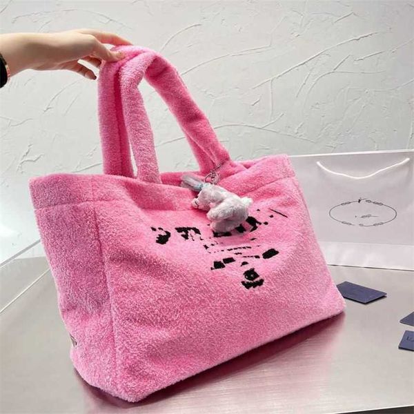 19% off 2023 handbag wedding soft face women's large capacity autumn new shoulder tote bag fashion versatile handbag
19% off 2023 handbag wedding soft face women's large capacity autumn new shoulder tote bag fashion versatile handbag