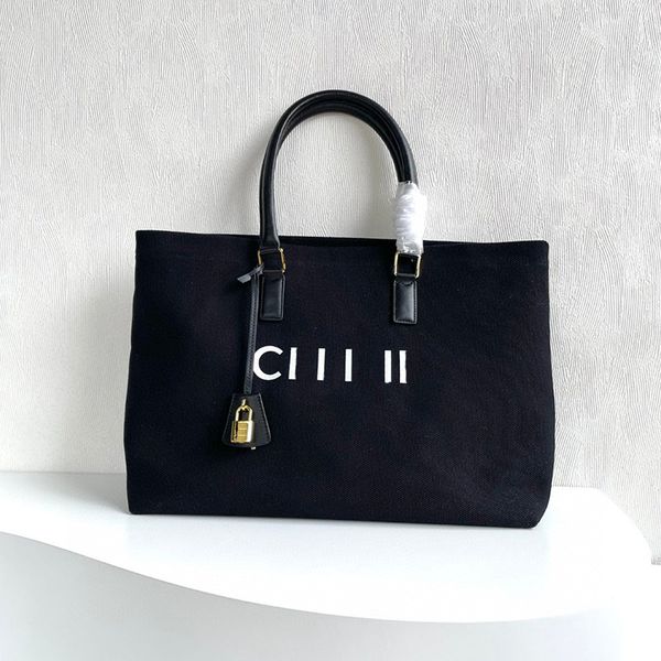 handbag designer large capacity shoulder bag 8016 mens and womens solid color retro bag temperament purse card bag portable commuting bag
handbag designer large capacity shoulder bag 8016 mens and womens solid color retro bag temperament purse card bag portable commuting bag