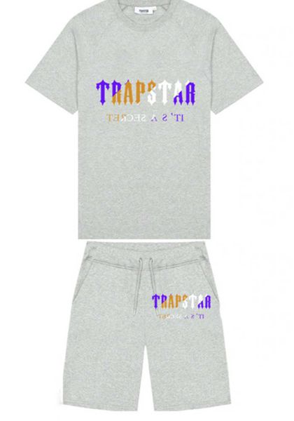 summer new trapstar london shooter short-sleeved t shirt suit chenille decoding black ice flavor 2.0 men's round neck t-shirt shorts114, Gray
summer new trapstar london shooter short-sleeved t shirt suit chenille decoding black ice flavor 2.0 men's round neck t-shirt shorts114, Gray