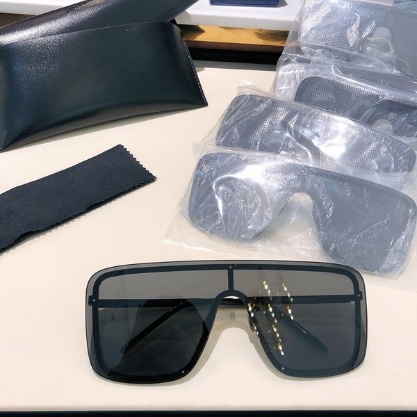 sunglasses retro polarized luxury mens designer rimless gold plated square frame brand sun glasses 364 fashion eyewear with box, White;black
sunglasses retro polarized luxury mens designer rimless gold plated square frame brand sun glasses 364 fashion eyewear with box, White;black