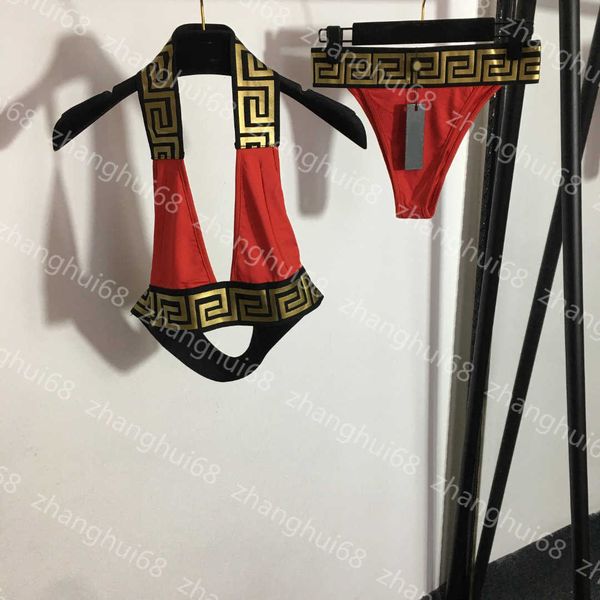 23ss designer bathing suit bikini swimwear two-piece swimsuit womens bikini gold printed hanging neck underwear briefs thong set women cloth, White;black
23ss designer bathing suit bikini swimwear two-piece swimsuit womens bikini gold printed hanging neck underwear briefs thong set women cloth, White;black