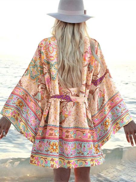 swimwear happie queens vintage peacock floral print sashes bohemian kimono women v neck batwing sleeves short robe boho bikini coverups, White;black
swimwear happie queens vintage peacock floral print sashes bohemian kimono women v neck batwing sleeves short robe boho bikini coverups, White;black