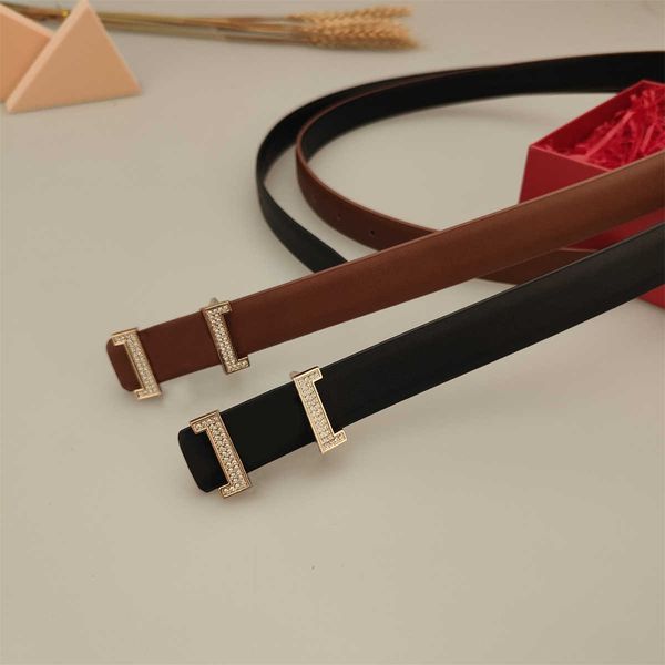 classic women leather belt fashion diamond-encrusted smooth buckle womens jeans dress accessories thin waist belts luxury designer casual wa, Black;brown
classic women leather belt fashion diamond-encrusted smooth buckle womens jeans dress accessories thin waist belts luxury designer casual wa, Black;brown