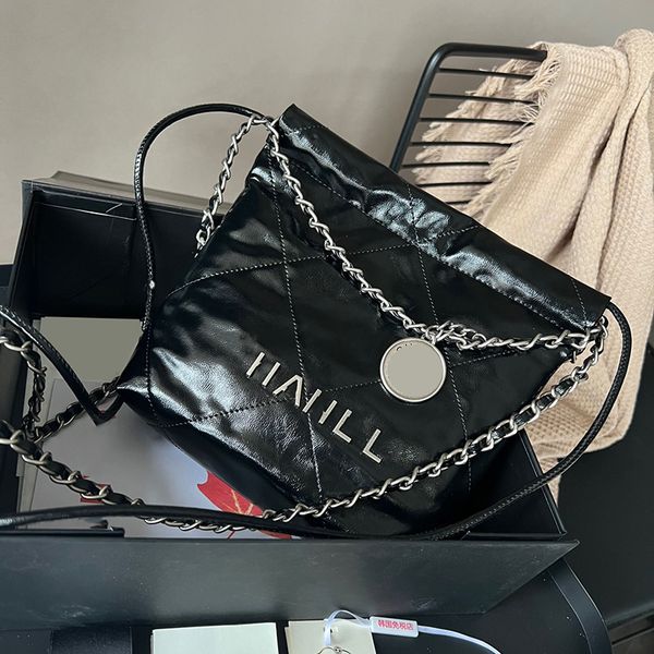 designer classic 22 mini quilted shopping bag black round calfskin leather strap silver metal hardware matelasse chain crossbody shoulder ha
designer classic 22 mini quilted shopping bag black round calfskin leather strap silver metal hardware matelasse chain crossbody shoulder ha