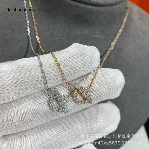 whole h ermes designer necklace high edition v gold h pig nose qt female plated 18k rose circle full diamond q shaped letter pendant collar, Black
whole h ermes designer necklace high edition v gold h pig nose qt female plated 18k rose circle full diamond q shaped letter pendant collar, Black