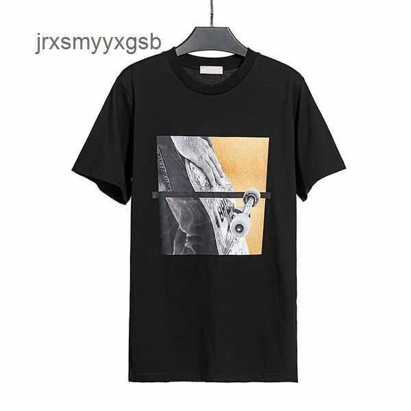 summer for men women t shirt high street black white luxury brand crew neck designer casual breathable couple models geometric printed cloth, White;black
summer for men women t shirt high street black white luxury brand crew neck designer casual breathable couple models geometric printed cloth, White;black