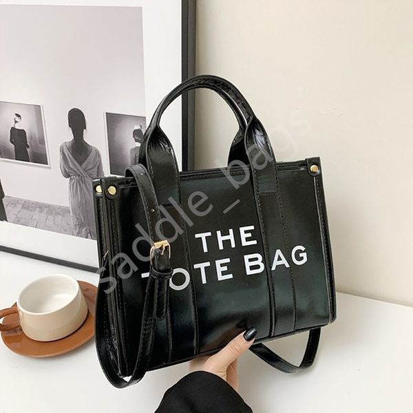 the tote bags luxury designer bag handheld pu soft surface multicolor versatile single shoulder crossbody bag large capacity printing shoppi
the tote bags luxury designer bag handheld pu soft surface multicolor versatile single shoulder crossbody bag large capacity printing shoppi