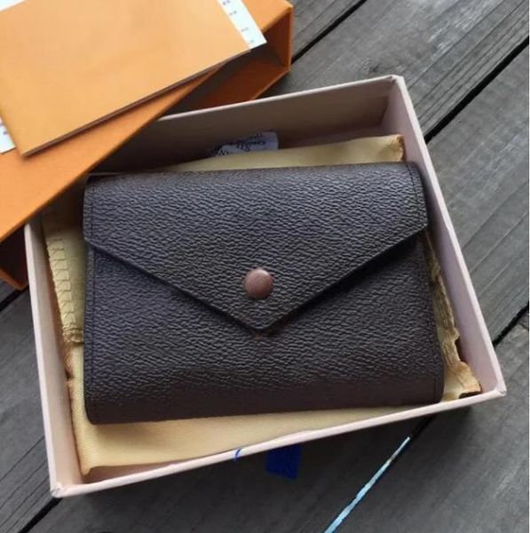 fashion flowers designer zipper wallets luxurys men women leather bags classic letters coin purse original box plaid card gafesafee, Red;black
fashion flowers designer zipper wallets luxurys men women leather bags classic letters coin purse original box plaid card gafesafee, Red;black