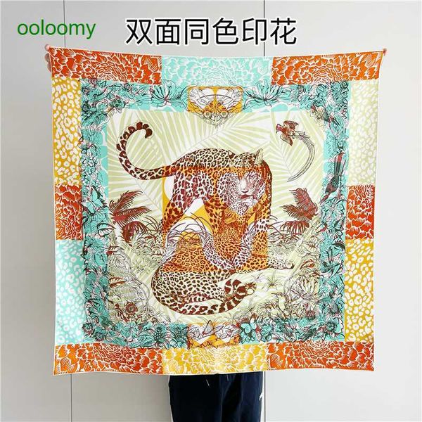 hemres designer scarves seal leopard twill 18 mm square double sided printing spring and autumn fashion silk scarf shawl, Blue;gray
hemres designer scarves seal leopard twill 18 mm square double sided printing spring and autumn fashion silk scarf shawl, Blue;gray